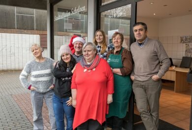 Gruppenfoto der Besucher des Stadtteilladens Scholven.